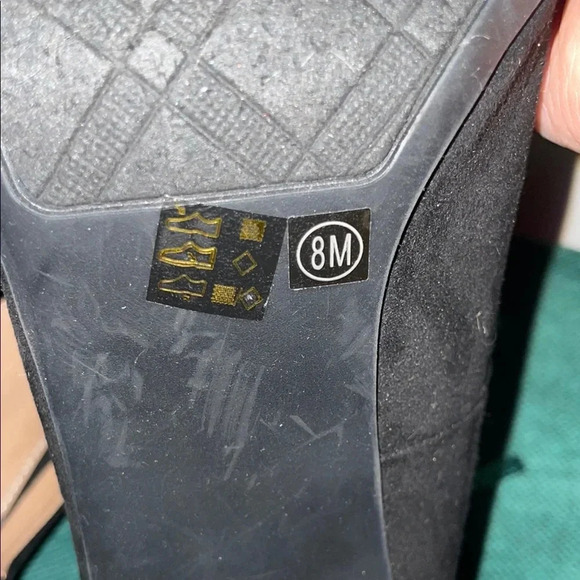 Chinese Laundry Black Heels Classic Design (8) - Picture 6 of 8